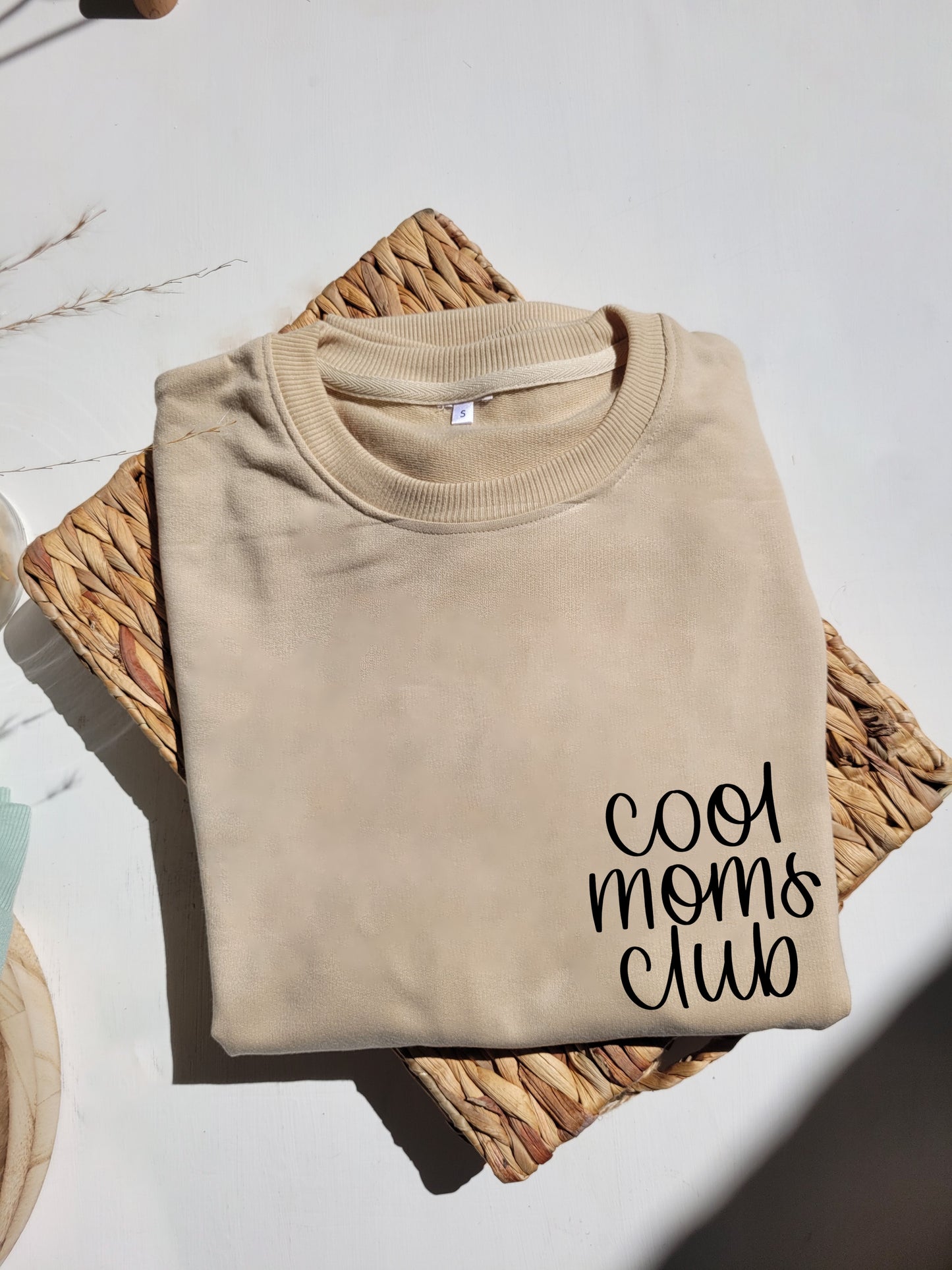 Cool moms club, cool aunts club